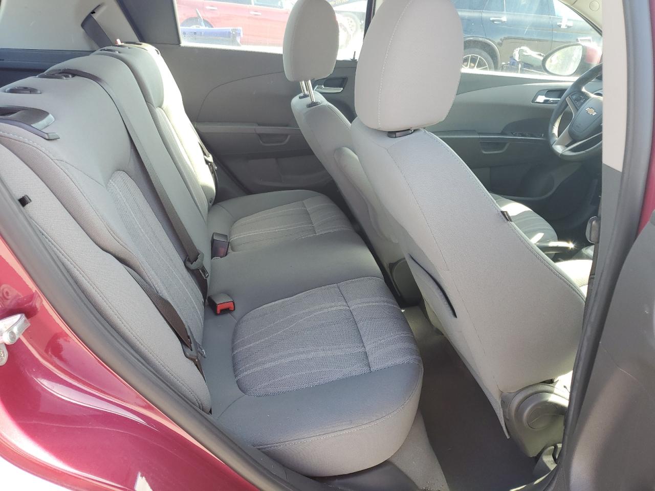2014 Chevrolet Sonic - Image 11