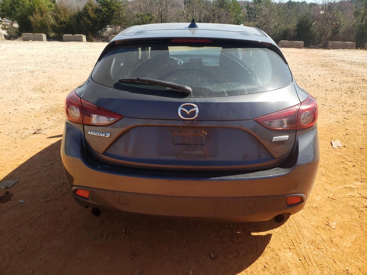 2016 Mazda 3 - Image 6
