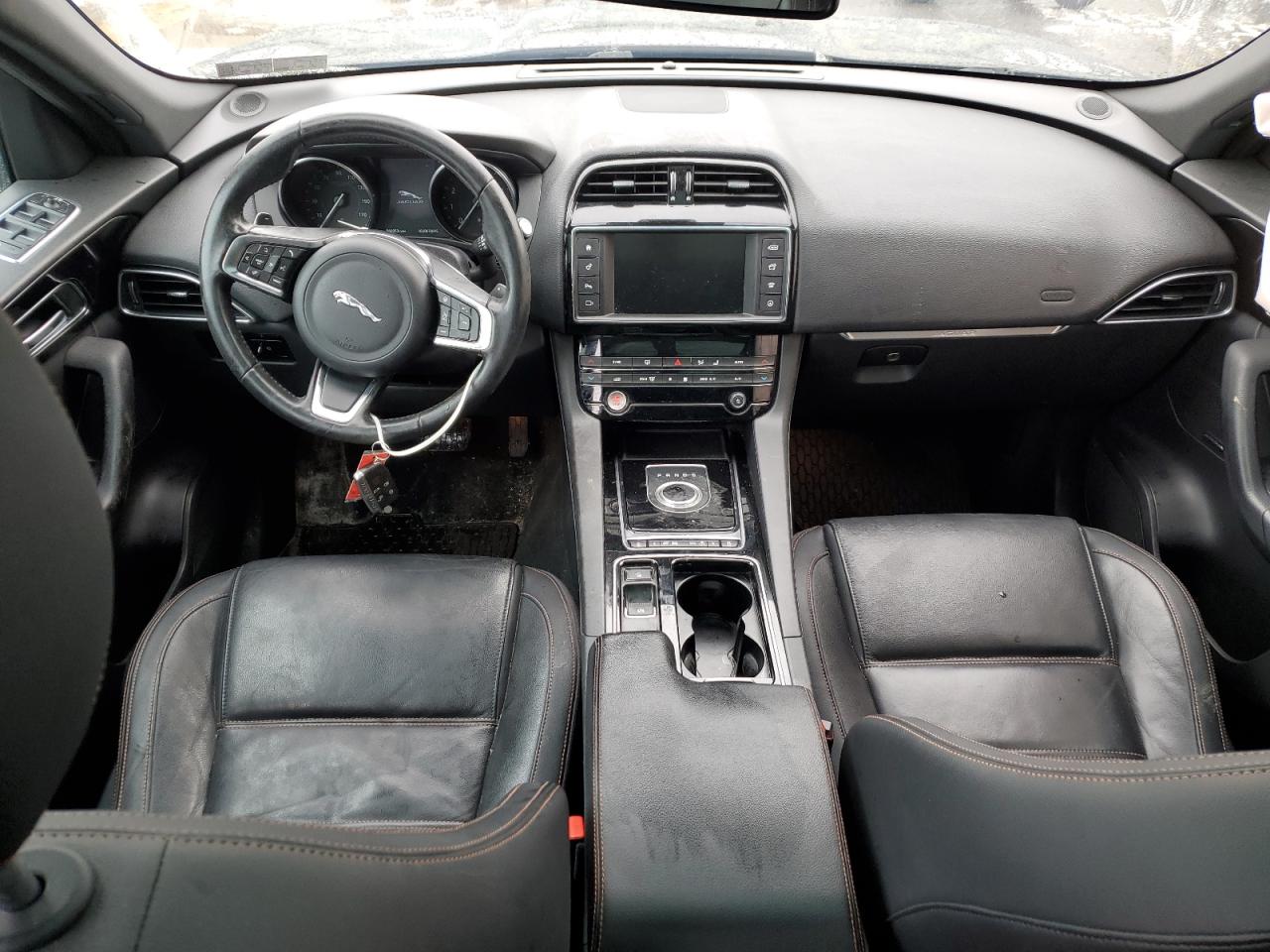 2018 Jaguar F-Pace - Image 8