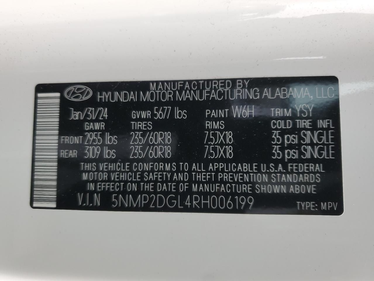 2024 Hyundai Santa Fe - Image 13