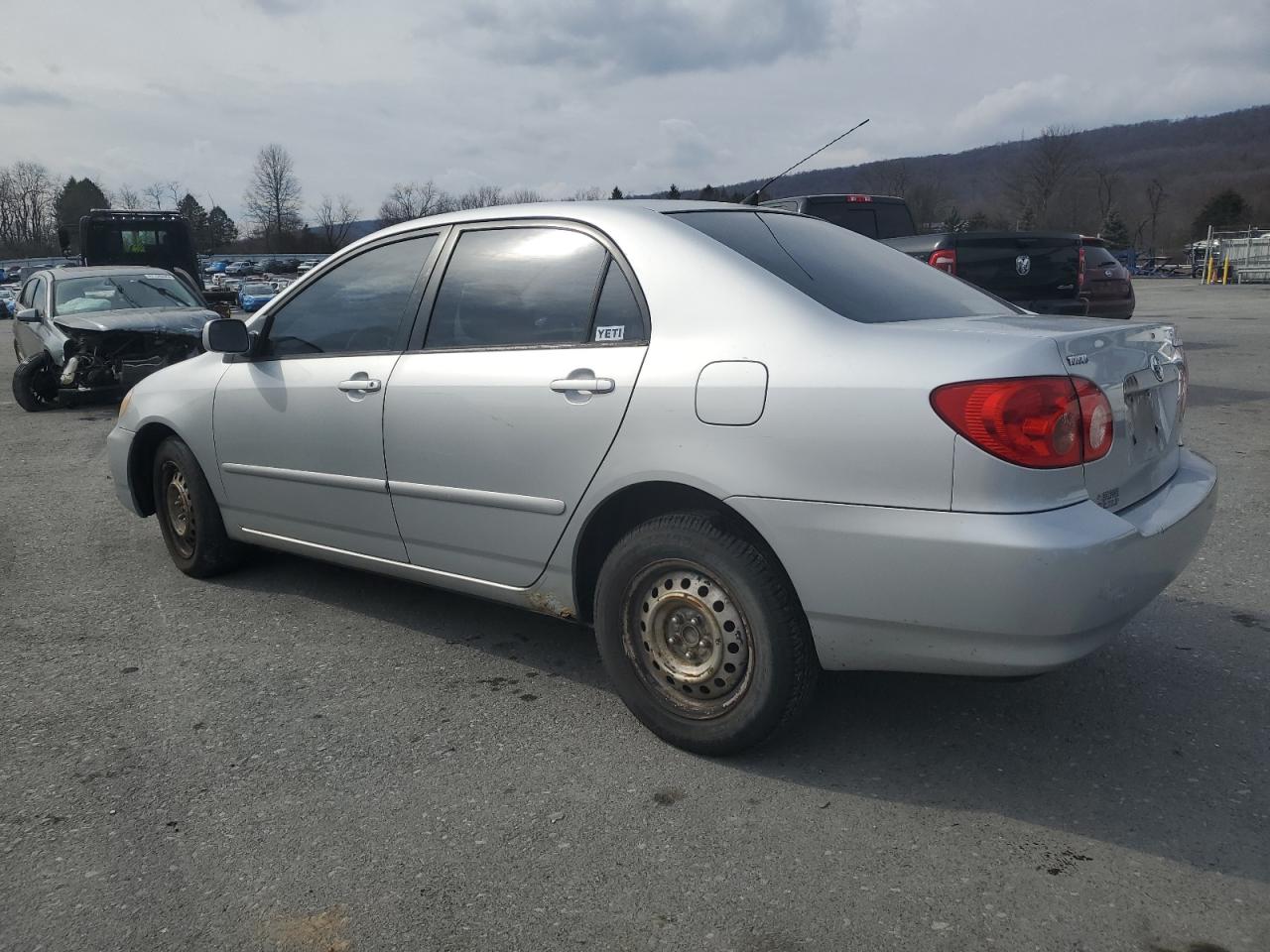 2005 Toyota Corolla - Image 2