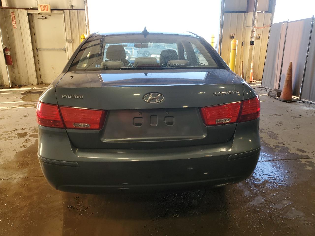2009 Hyundai Sonata - Image 6