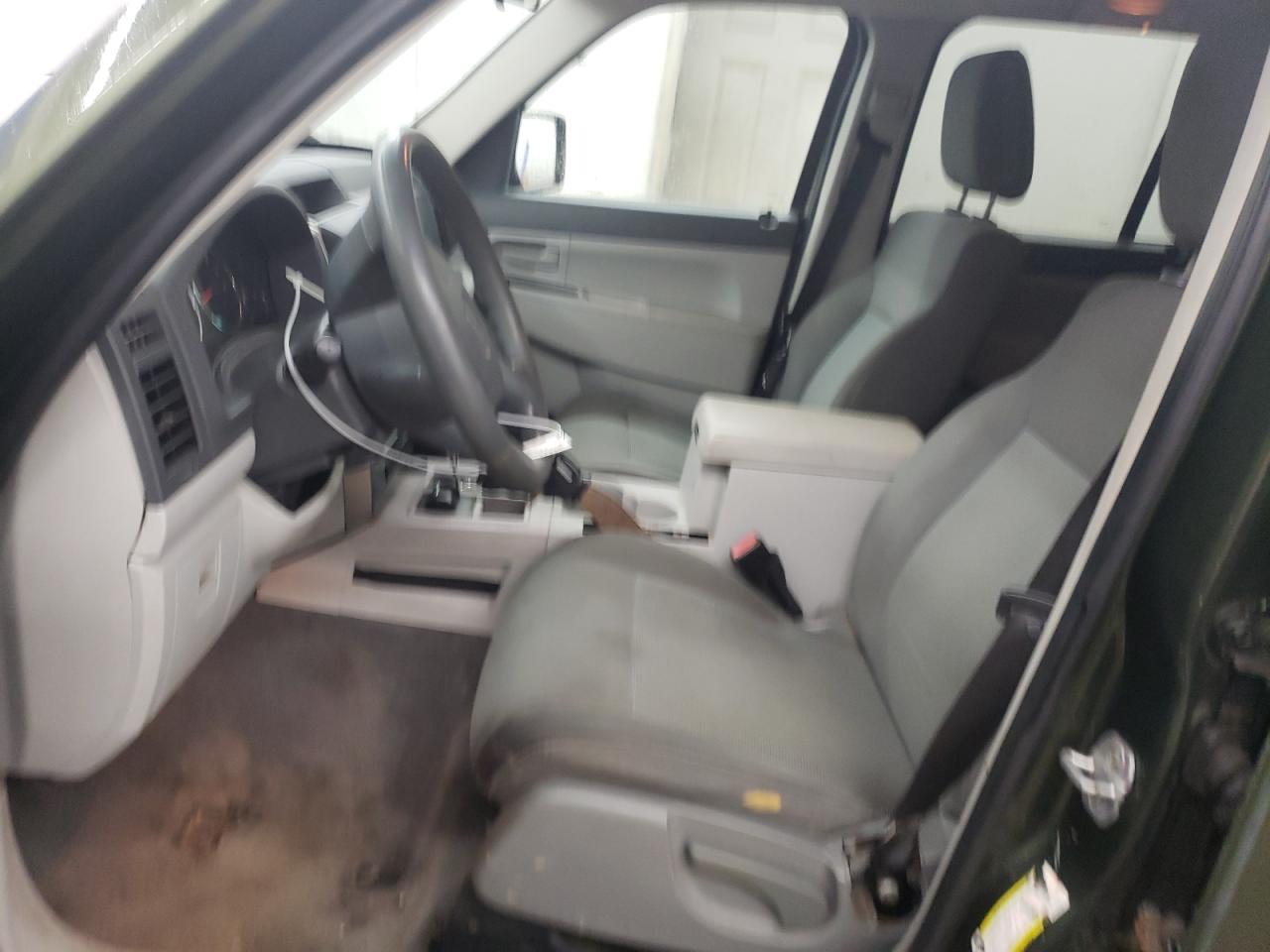 2008 Jeep Liberty (North America) - Image 7