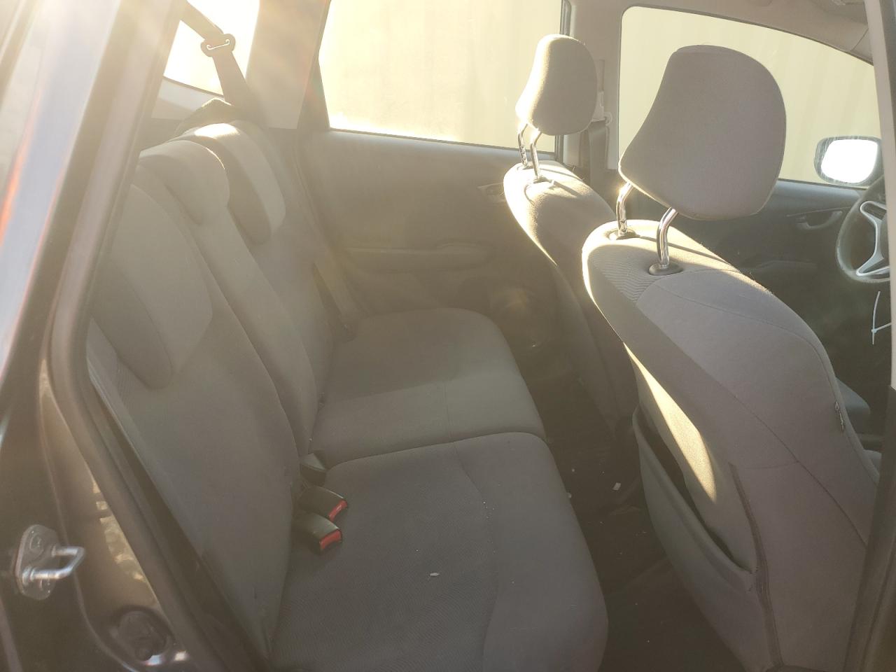 2012 Honda Fit - Image 10