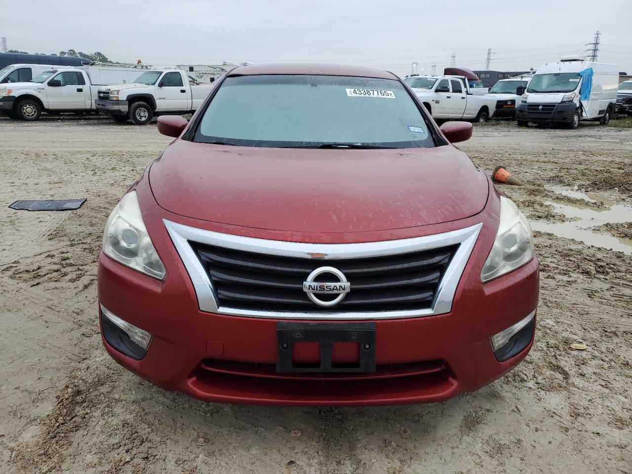 2015 Nissan Altima - Image 5
