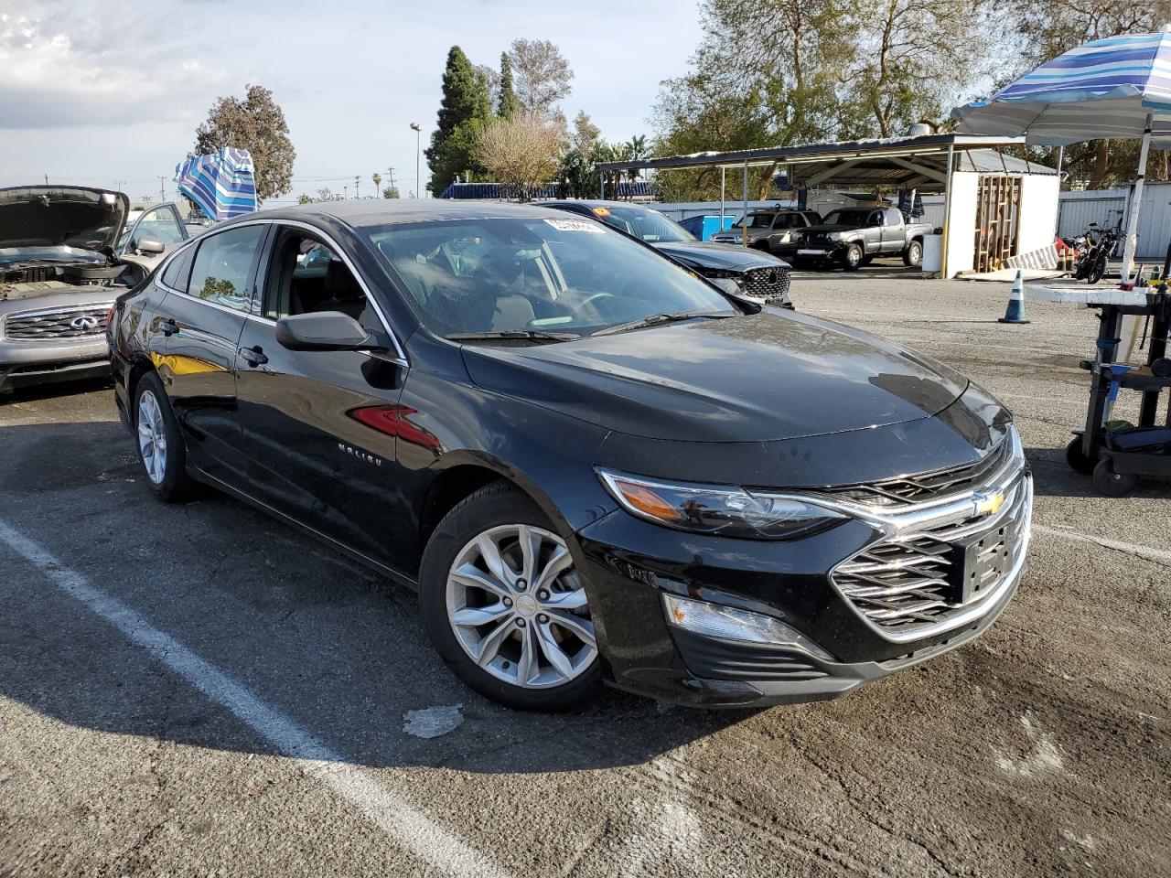 2023 Chevrolet Malibu - Image 4