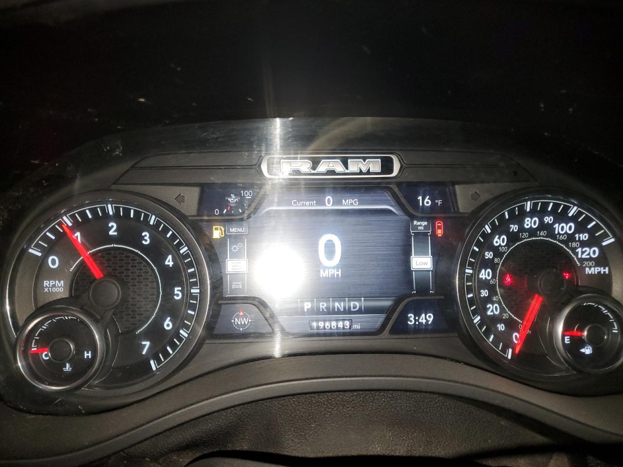 2019 RAM 1500 - Image 9