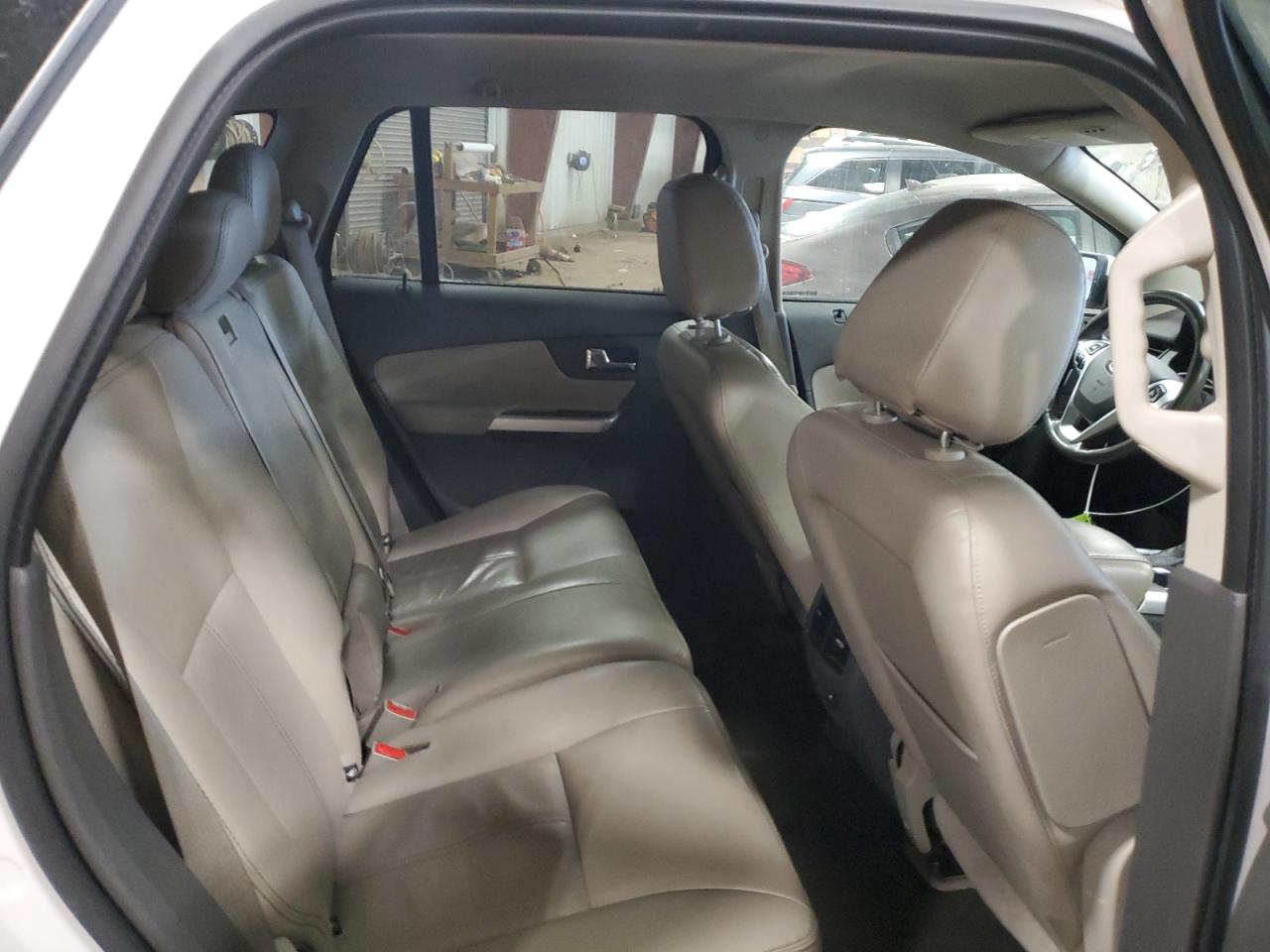 2013 Ford Edge - Image 11