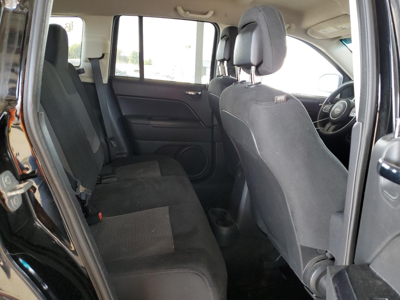 2014 Jeep Compass - Image 10