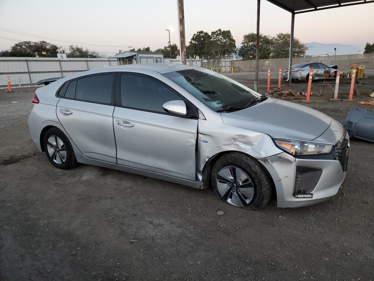 2017 Hyundai IONIQ - Image 4