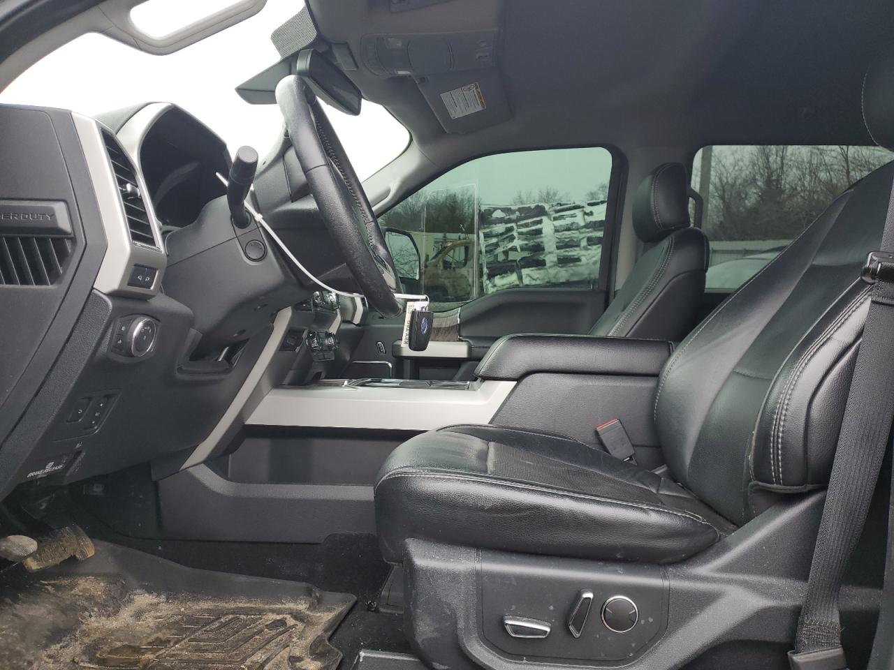 2019 Ford F250 - Image 7