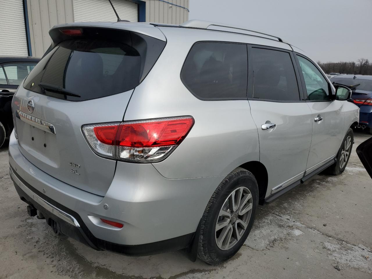 2014 Nissan Pathfinder - Image 3