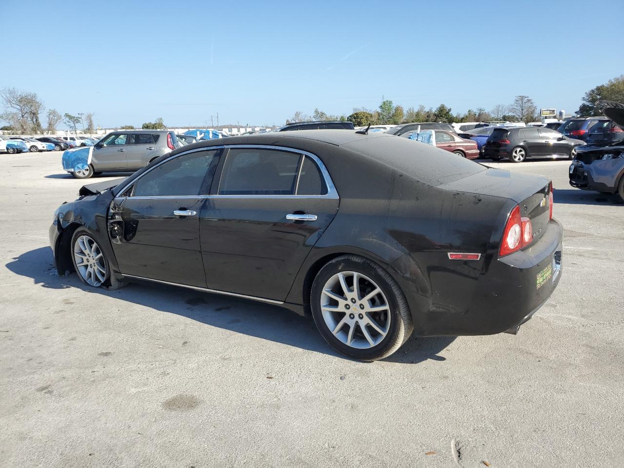 2010 Chevrolet Malibu - Image 2