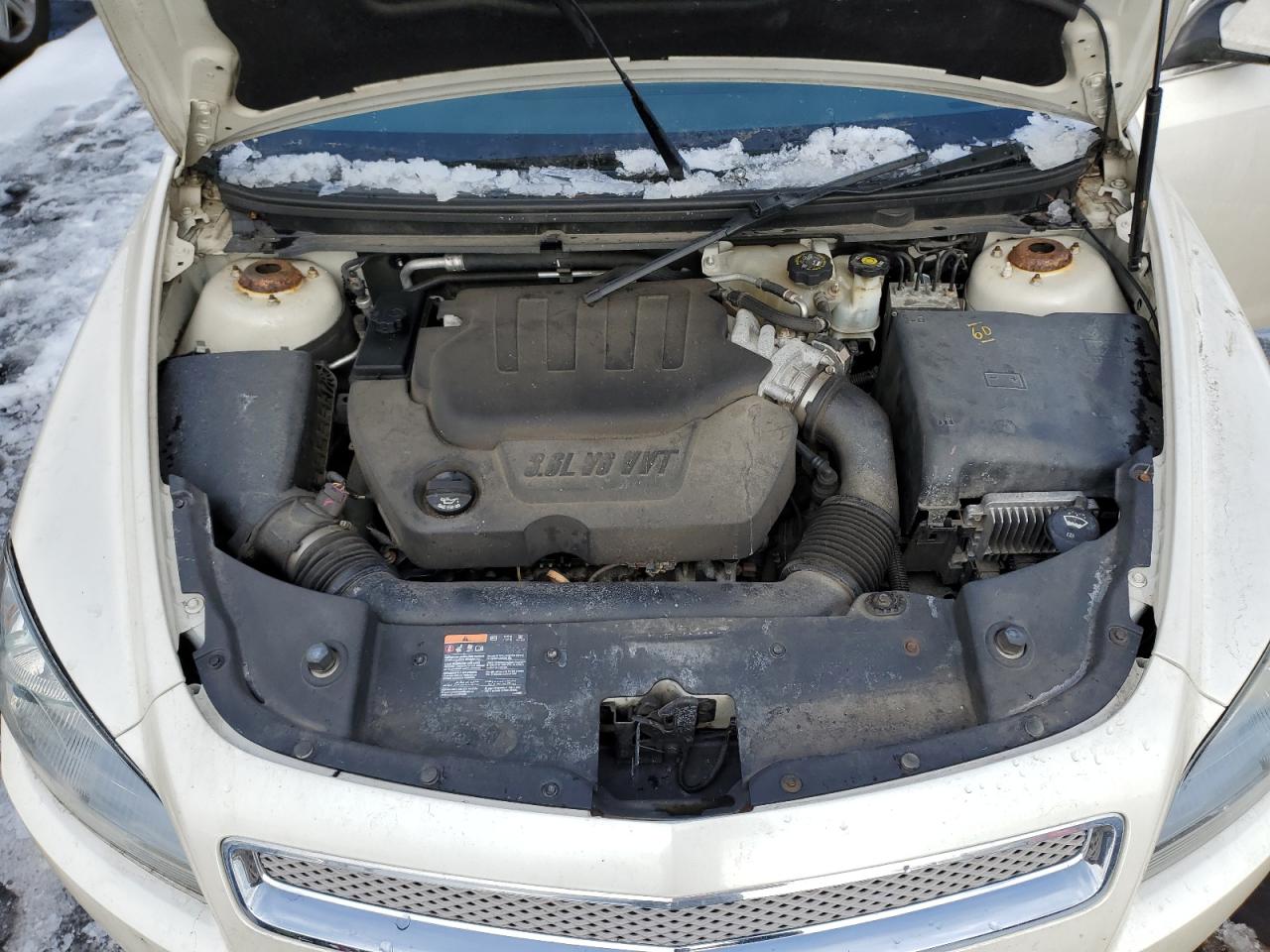 2012 Chevrolet Malibu - Image 11
