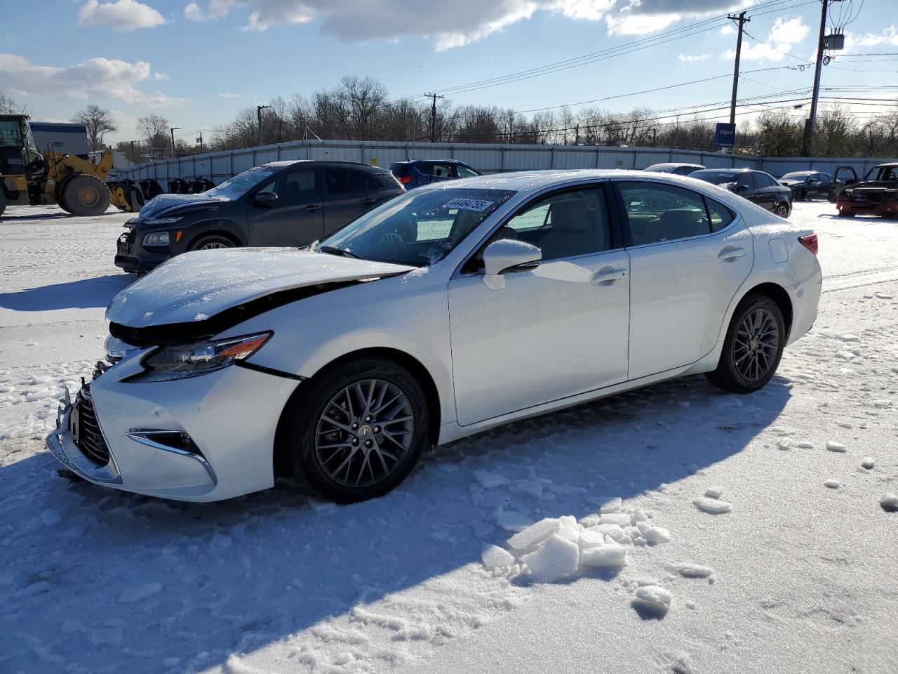 2018 Lexus ES - Image 1