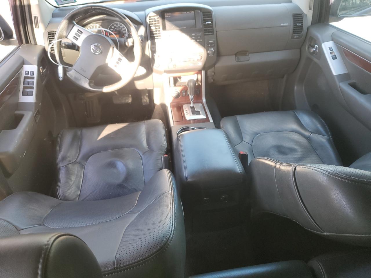 2011 Nissan Pathfinder - Image 8
