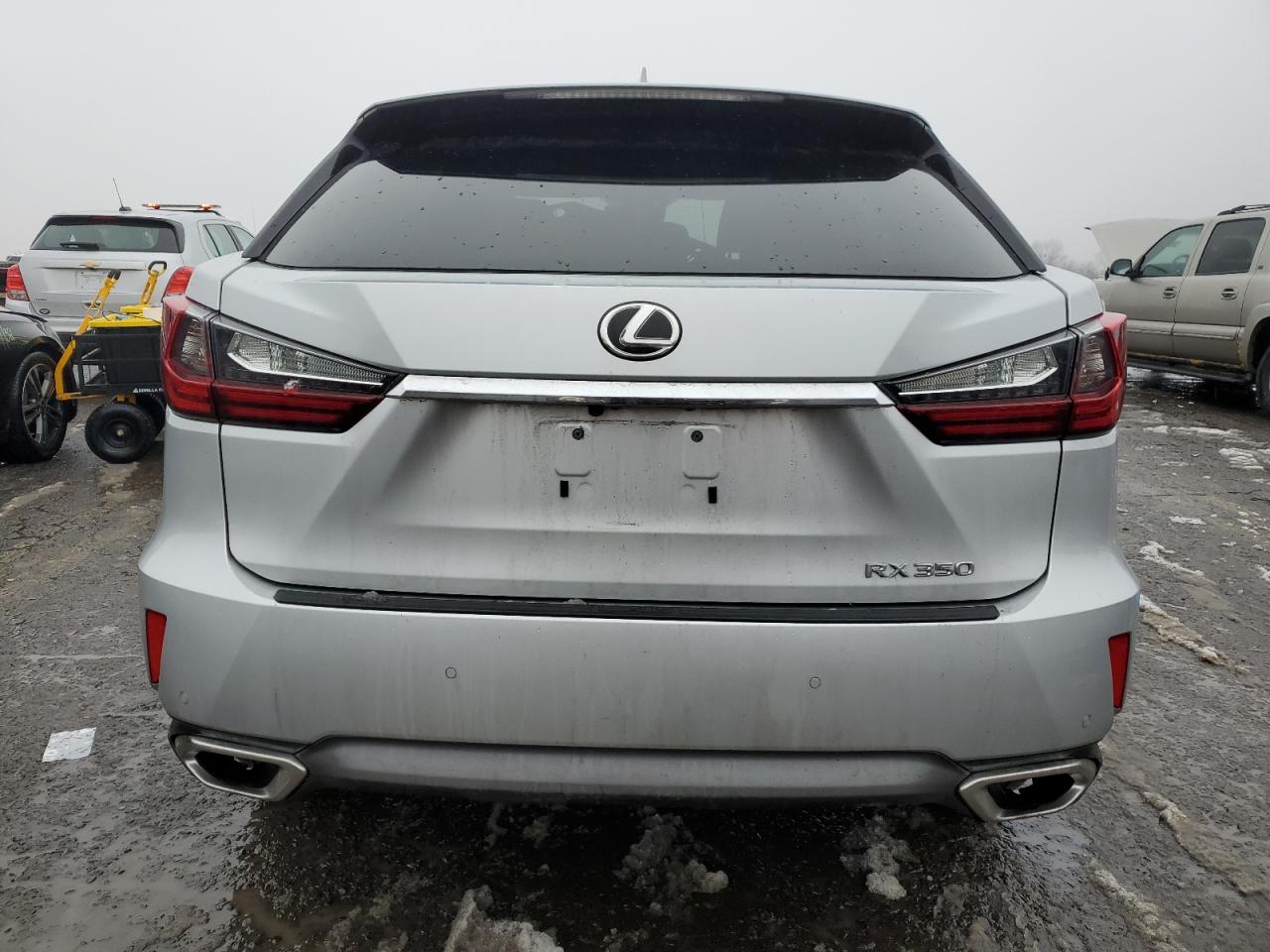 2017 Lexus RX - Image 6