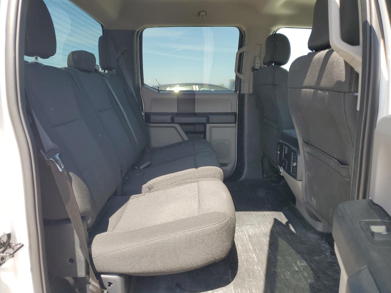 2017 Ford F-150 - Image 10