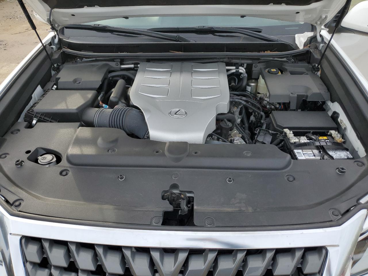 2021 Lexus GX - Image 11