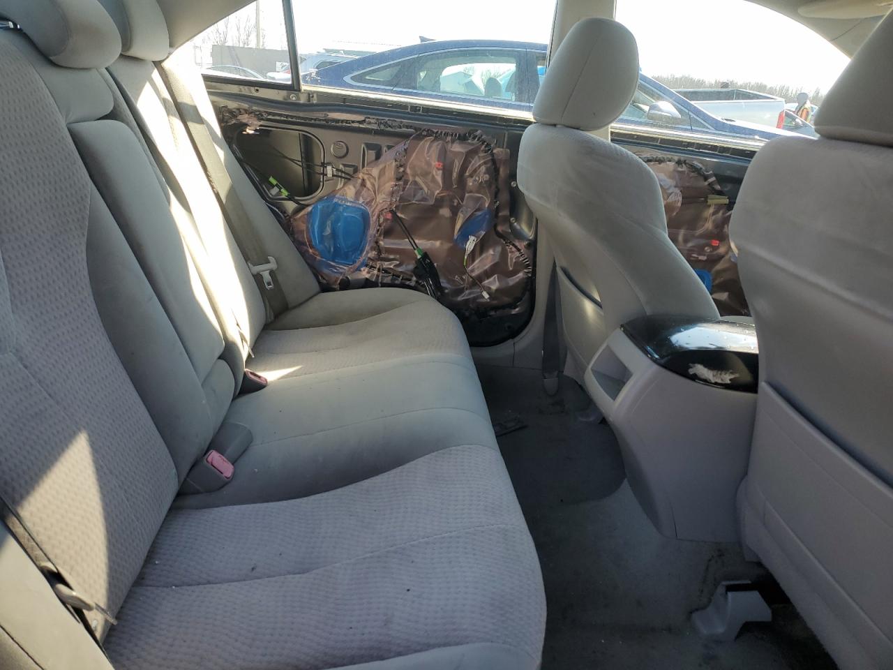 2011 Toyota Camry - Image 10