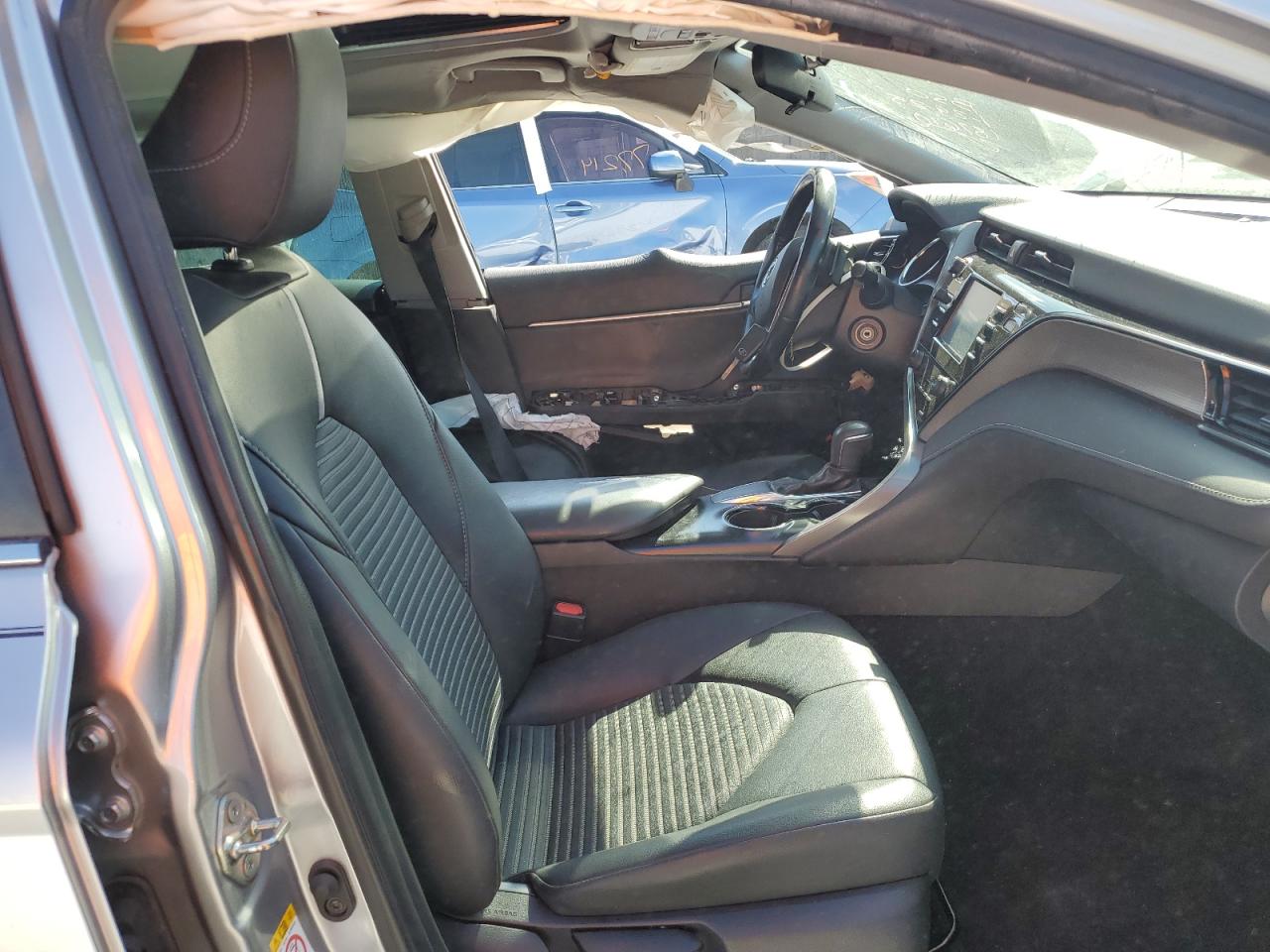 2019 Toyota Camry - Image 7