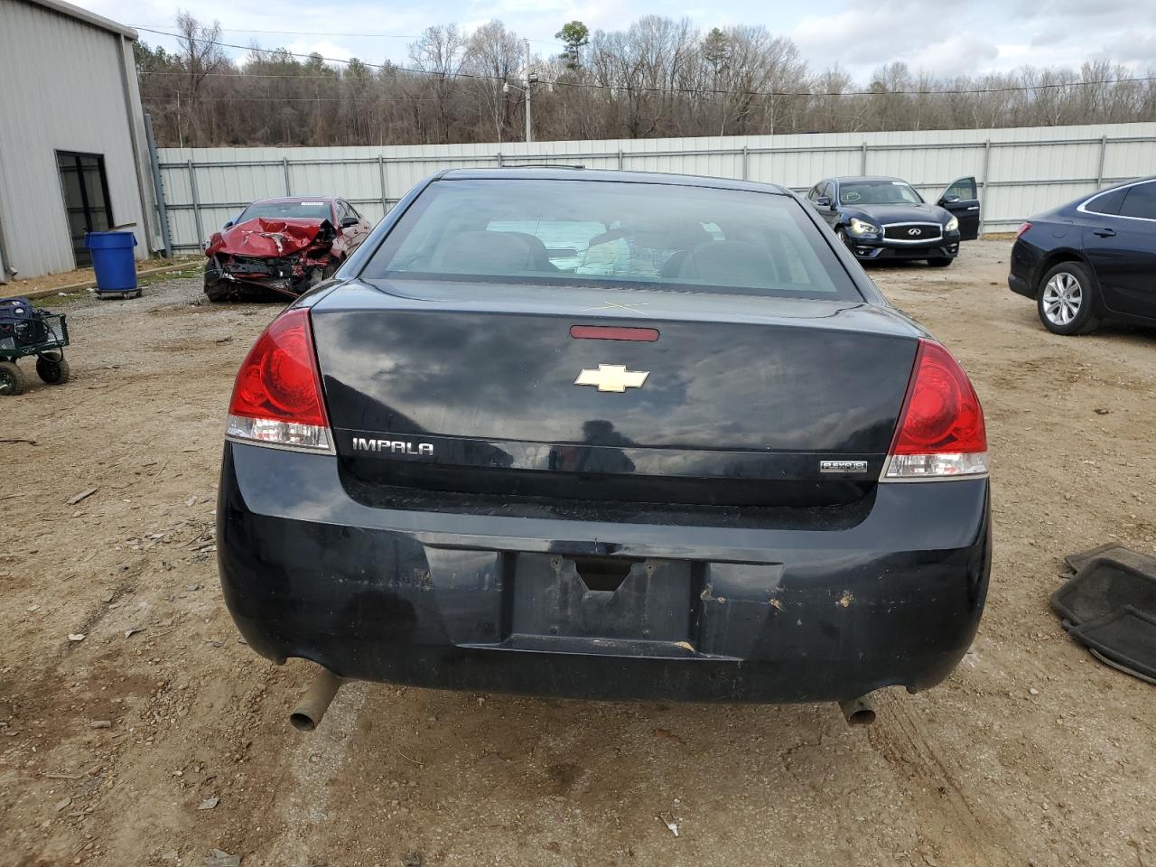 2012 Chevrolet Impala - Image 6