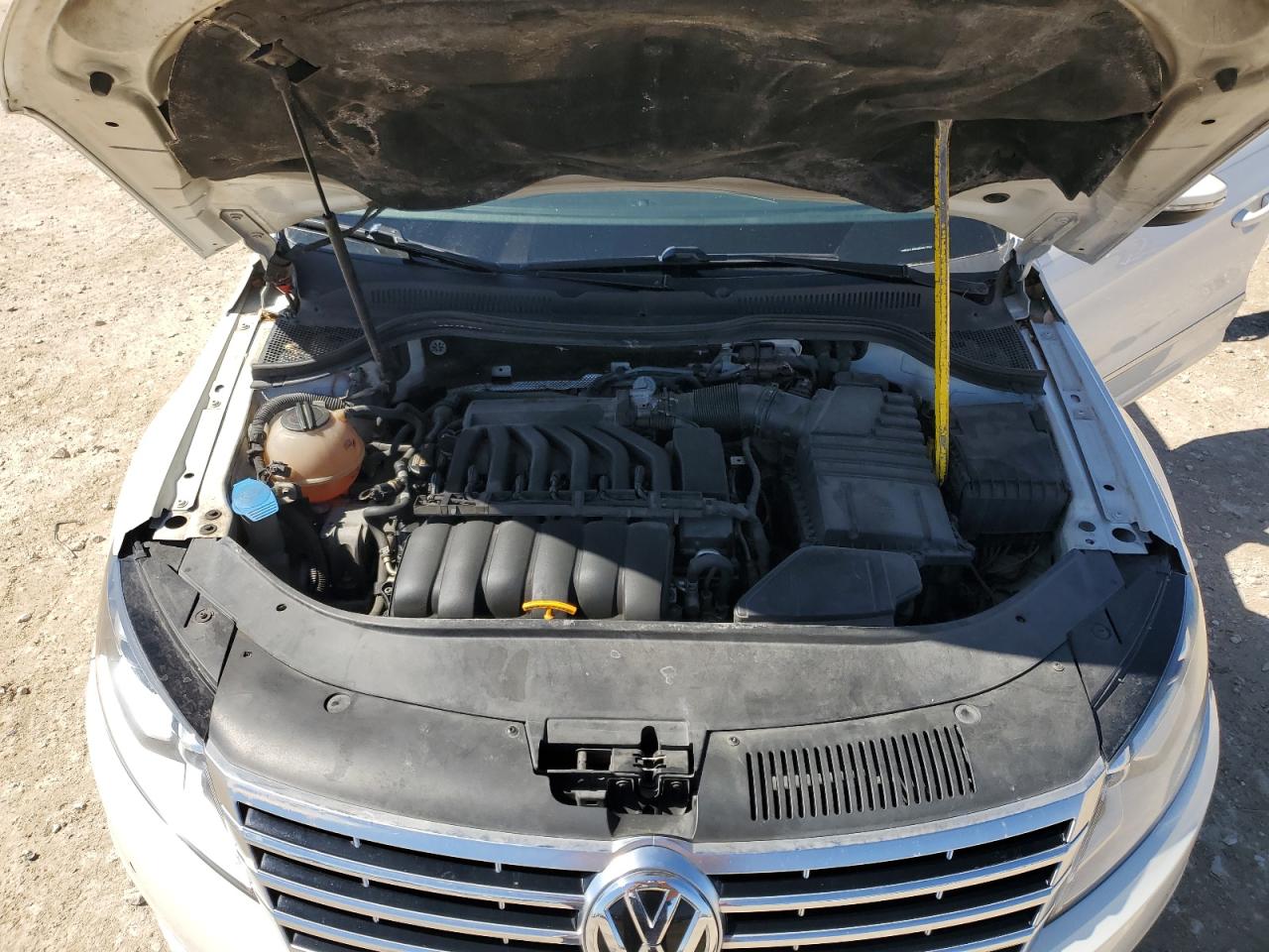 2013 Volkswagen Passat CC - Image 11