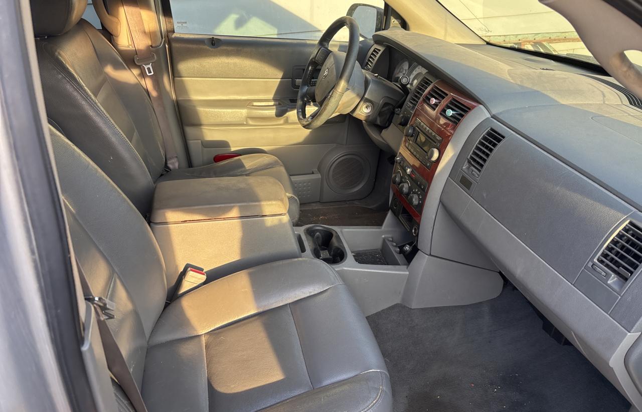 2004 Dodge Durango - Image 5