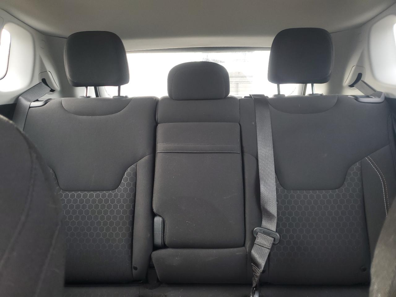 2020 Jeep Compass - Image 10
