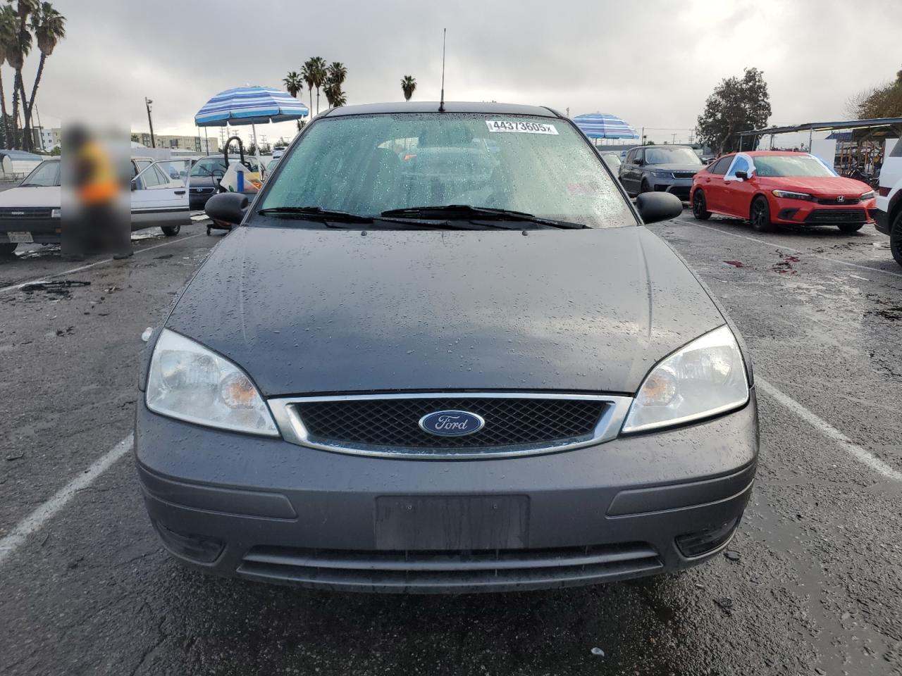 2005 Ford Focus - Image 5