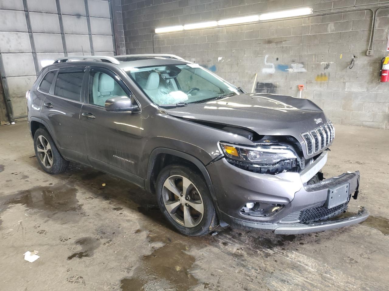 2019 Jeep Grand Cherokee - Image 4