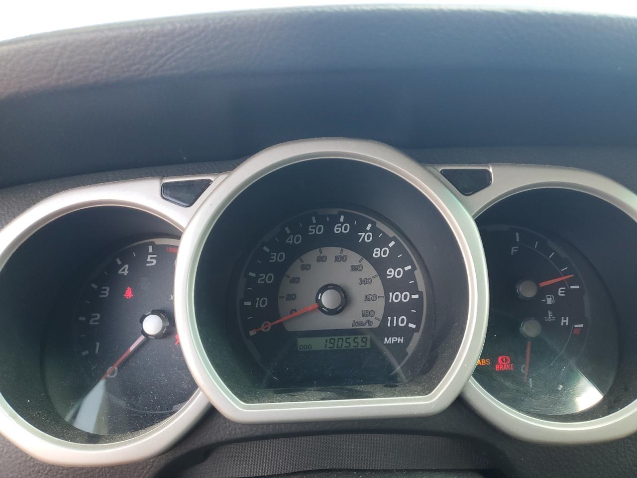 2003 Toyota 4Runner - Image 9
