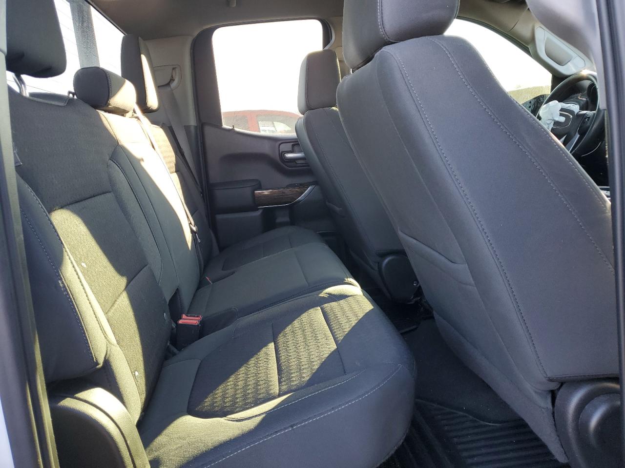 2020 GMC Sierra - Image 10