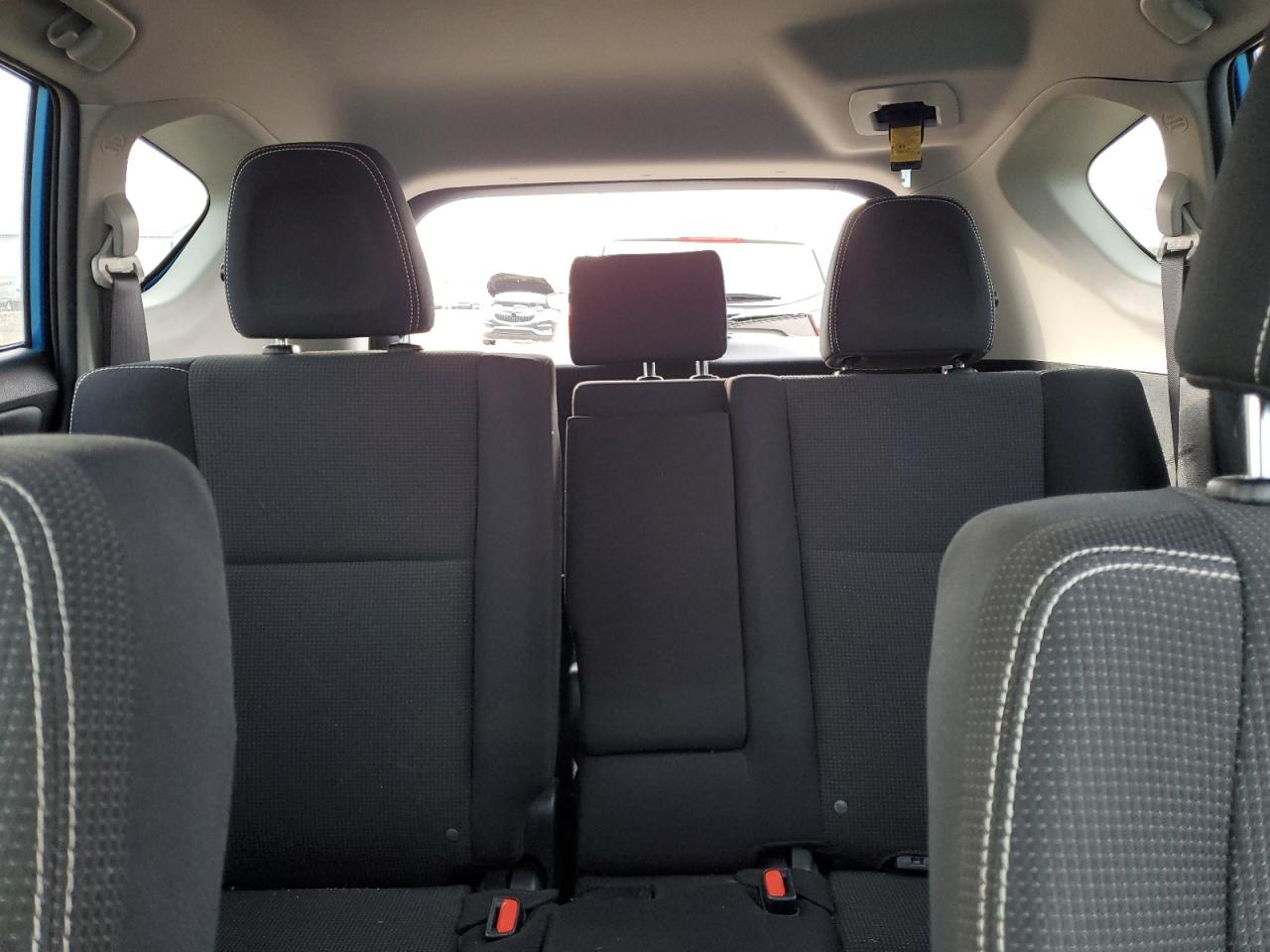 2016 Toyota RAV 4 - Image 10