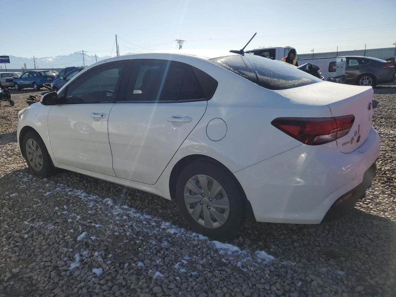 2020 Kia Rio - Image 2