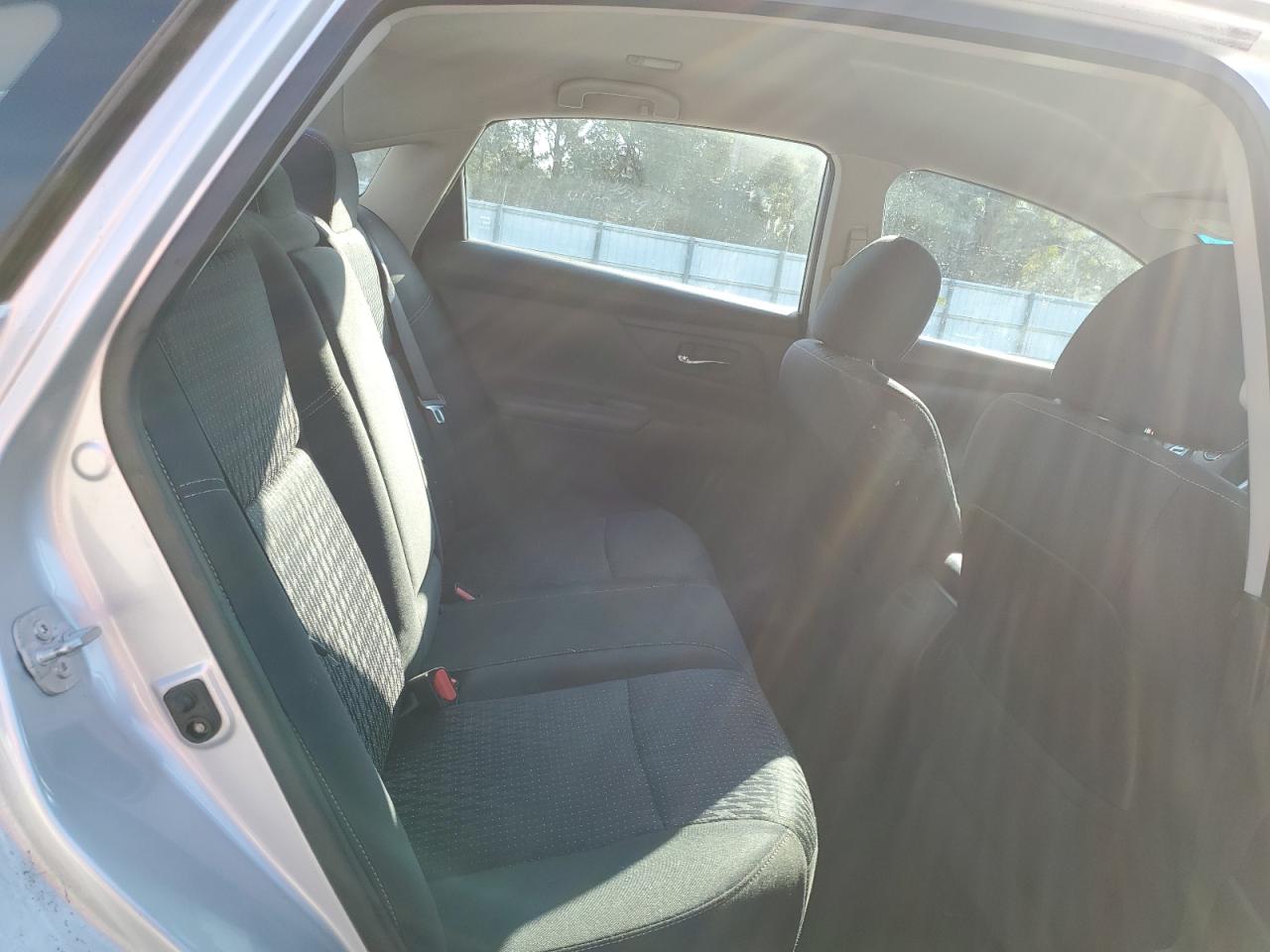2016 Nissan Altima - Image 10