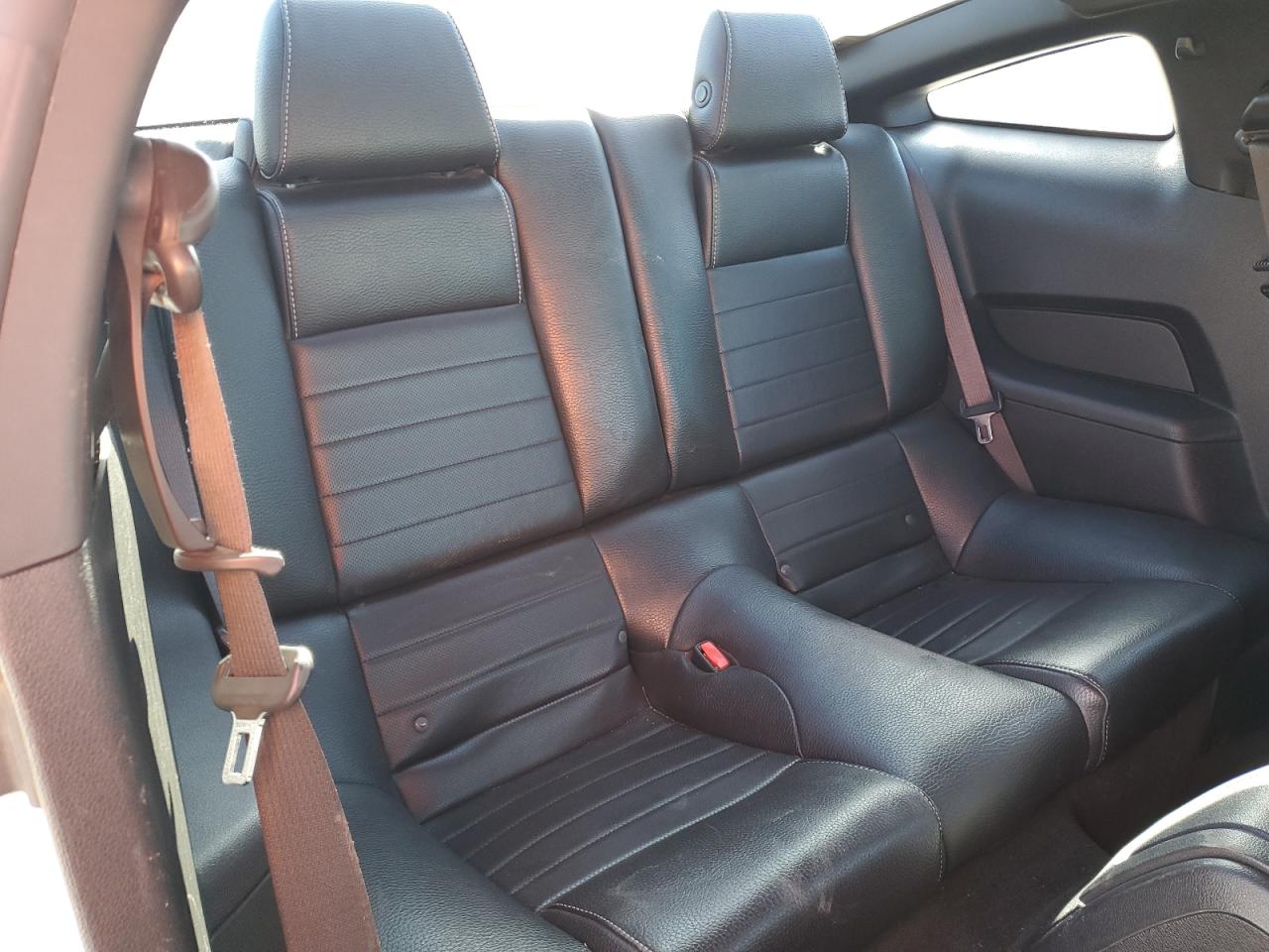 2012 Ford Mustang - Image 10