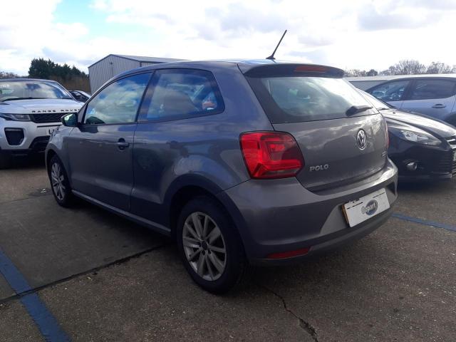 2015 VOLKSWAGEN POLO SE