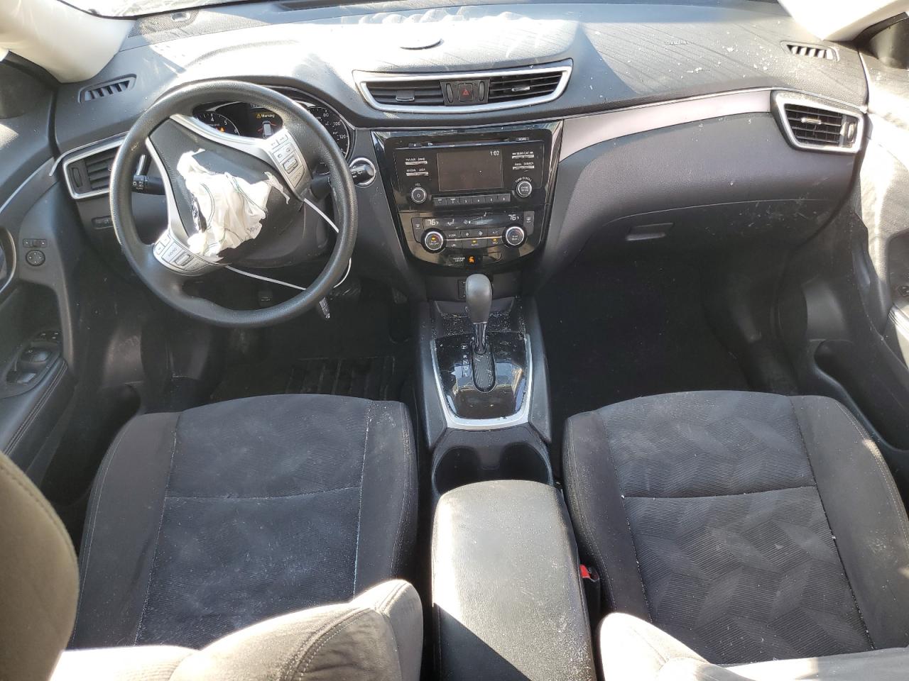 2016 Nissan Rogue - Image 8