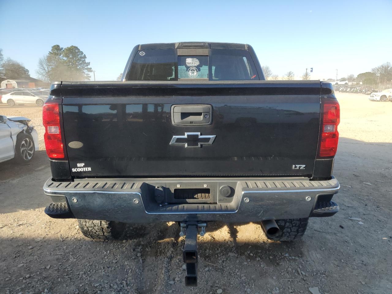 2014 Chevrolet Silverado - Image 6