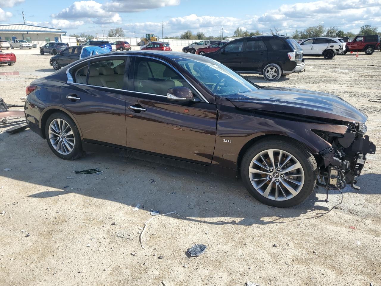 2018 Infiniti Q50 - Image 4