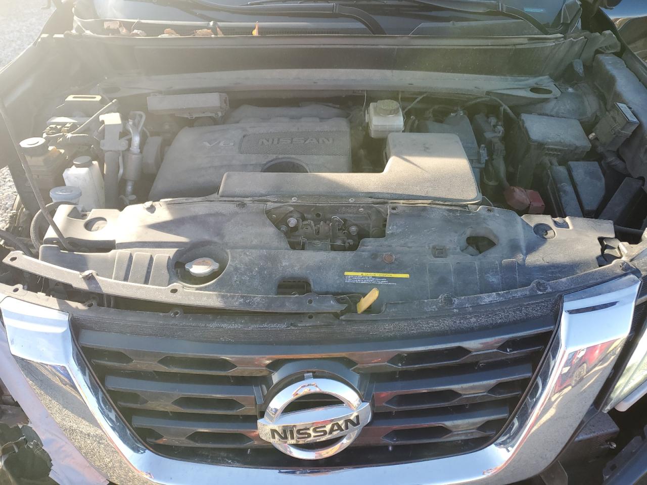 2017 Nissan Pathfinder - Image 12