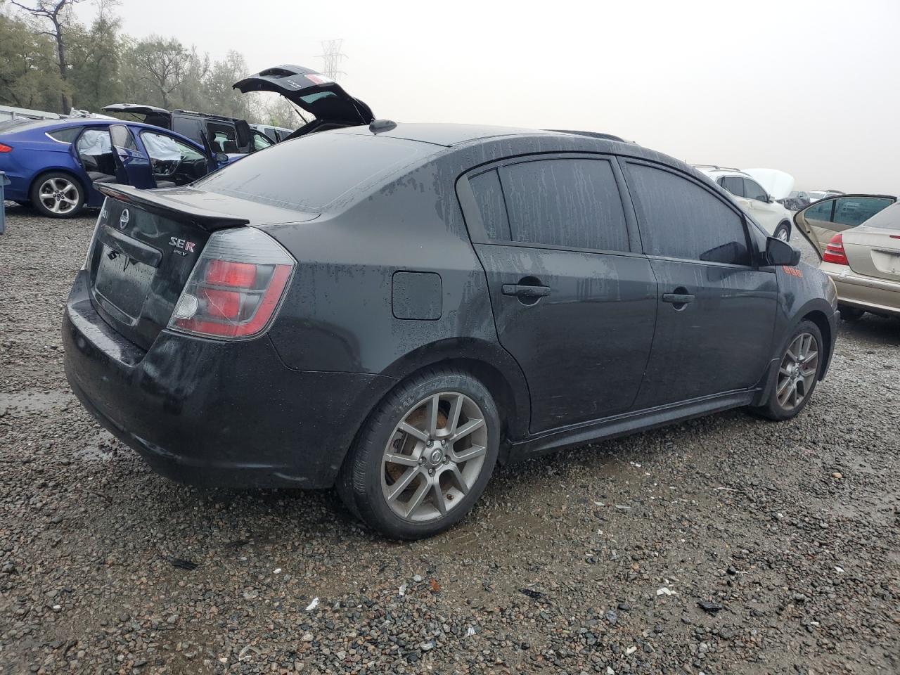 2010 Nissan Sentra - Image 3