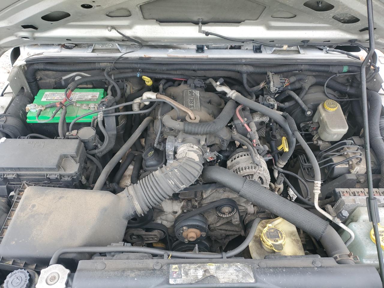 2011 Jeep Wrangler - Image 11