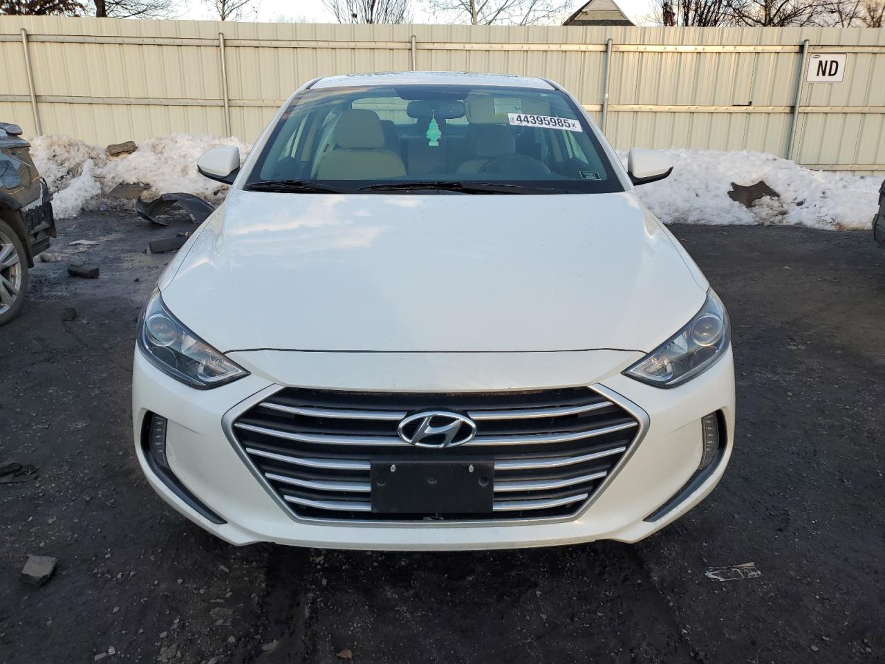 2018 Hyundai Elantra - Image 5
