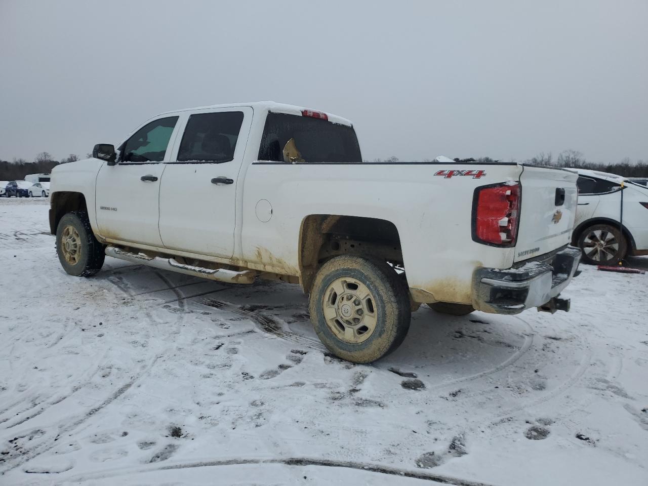 2015 Chevrolet Silverado - Image 2