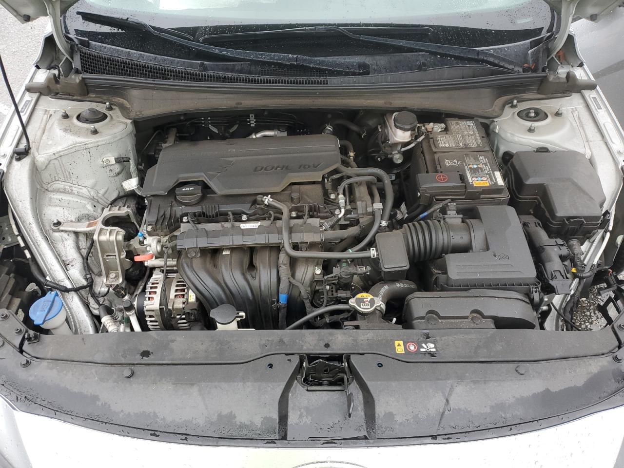 2021 Hyundai Elantra - Image 12