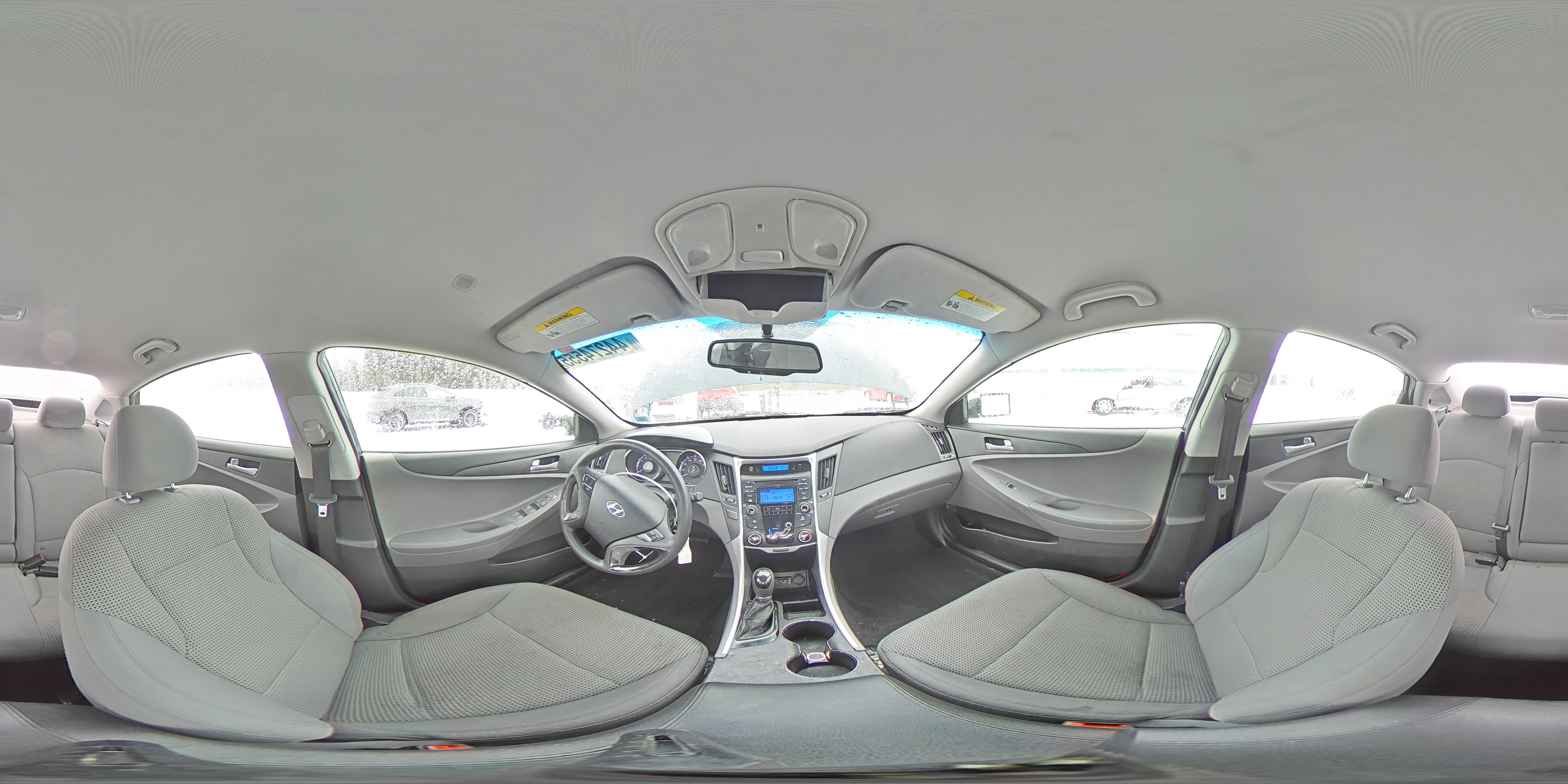 2012 Hyundai Sonata - Image 13
