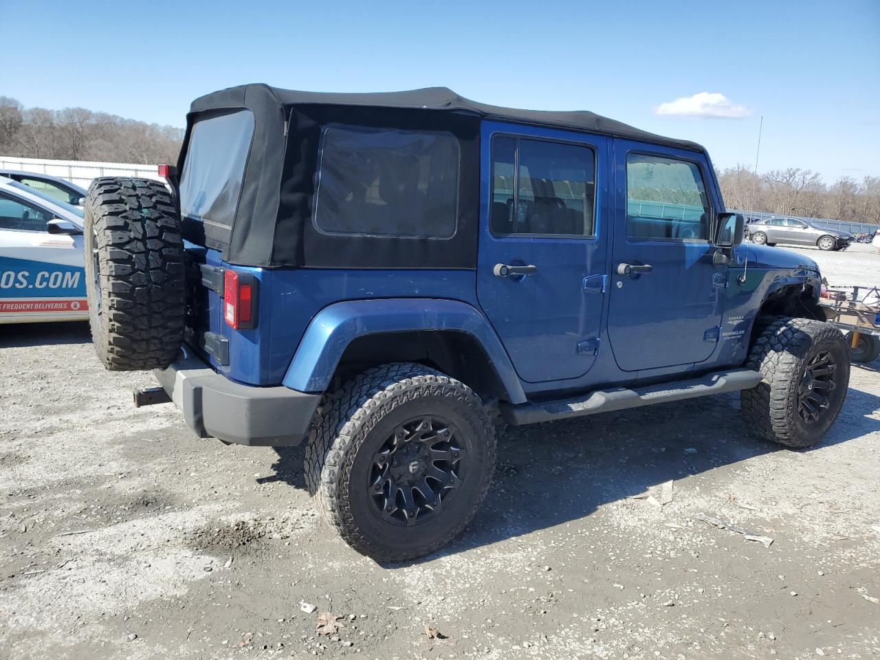 2010 Jeep Wrangler - Image 3