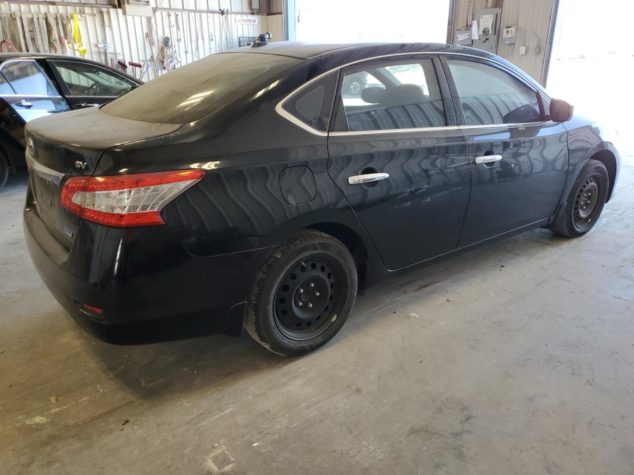 2014 Nissan Sentra - Image 3
